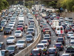 Kurangi Kemacetan, Masyarakat Indonesia Diajak Kembali Gunakan Transportasi Publik