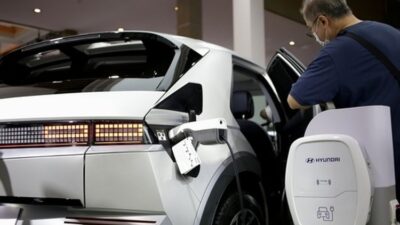 Kendaraan Berbasis Listrik Disebut Jadi Masa Depan Industri Otomotif Indonesia