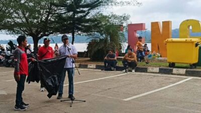 Pemkab Kukar Gelar Aksi Pungut, Kumpul, dan Pilah Sampah dalam Peringatan HPSN 2024