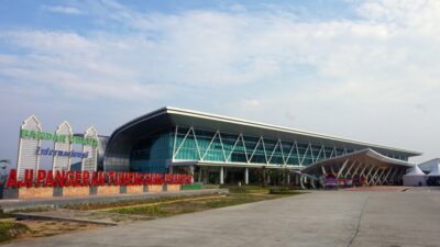 Pembayaran Nontunai Mulai Diterapkan di Area dan Parkir Bandara APT Pranoto Samarinda