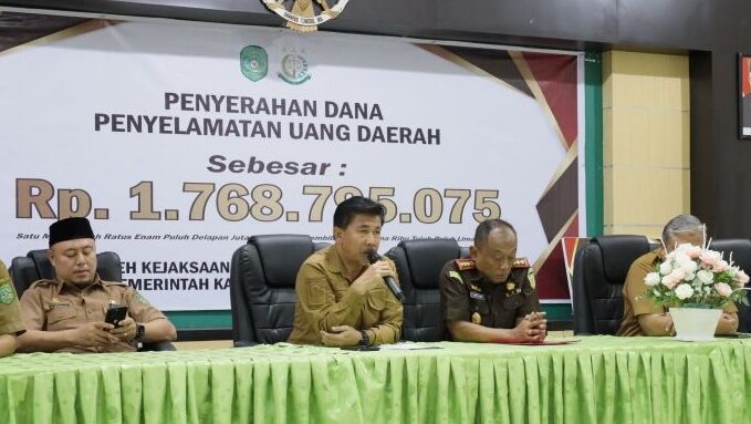 Pemkab Kukar Terima Penyelamatan Keuangan Negara dari Kejari Senilai Rp1,7 Miliar