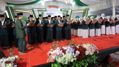 Hadiri Wisuda Purnastudi Ponpes Nurul Islam, Sekda Kukar Mengaku Bangga