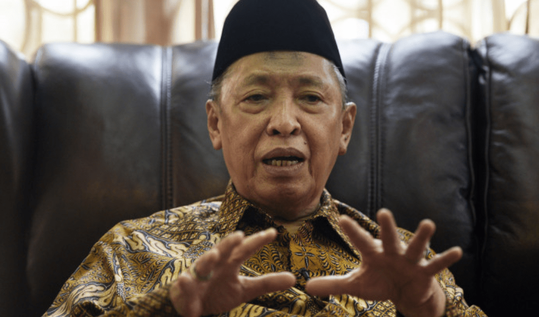 Indonesia Berduka, Wakil Presiden Ke-9 RI Hamzah Haz Tutup Usia