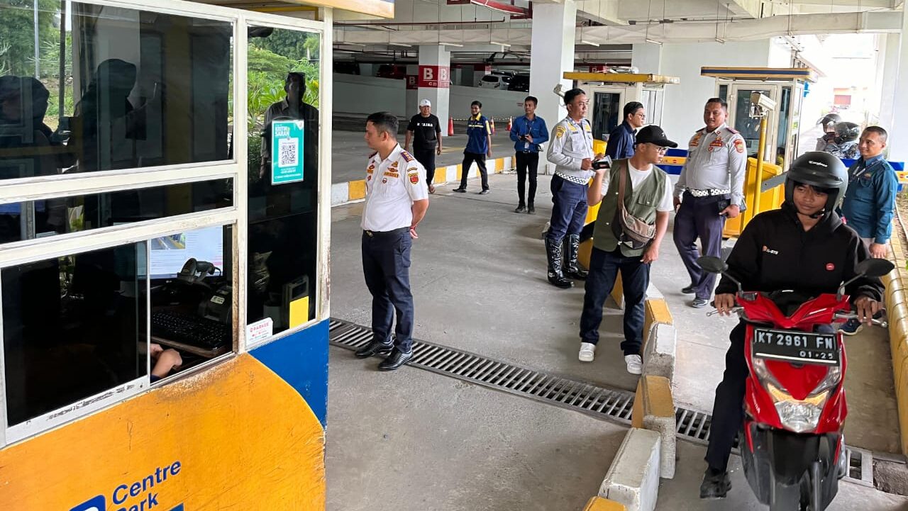 Beberapa Mal di Samarinda Mulai Terapkan Pembayaran Parkir Nontunai