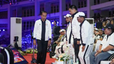 Peparnas XVII Resmi Dibuka di Surakarta, Jokowi Apresiasi Capaian Prestasi Para Atlet