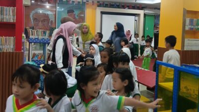 Kenalkan Budaya Membaca sejak Dini, DPK Kaltim Layani Wisata Literasi bagi TK dan PAUD