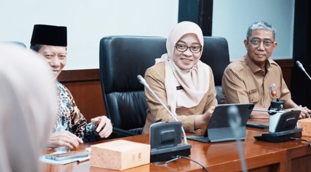 Sekda Kaltim Minta Kepala Perangkat Daerah Sosialisasikan Pemotongan Zakat Profesi