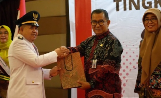 Penilaian Camat Berprestasi 2024, Pj Gubernur Kaltim Imbau Terus Berinovasi Atasi Permasalahan
