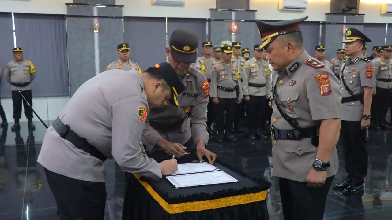 Wajah Baru Pejabat Kapolsek Diharapkan Tingkatkan Kinerja Polri
