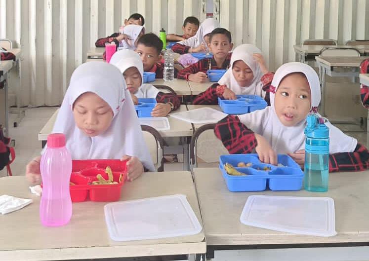 MBG di Samarinda Dapat Respon Positif, Berikan Susu Dua Kali Sepekan