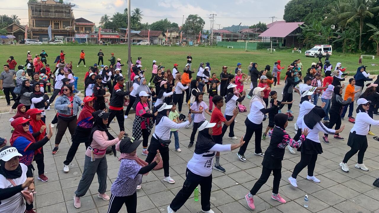Jalan Santai dan Senam Jantung Sehat Loa Kulu Disambut Antusias Masyarakat