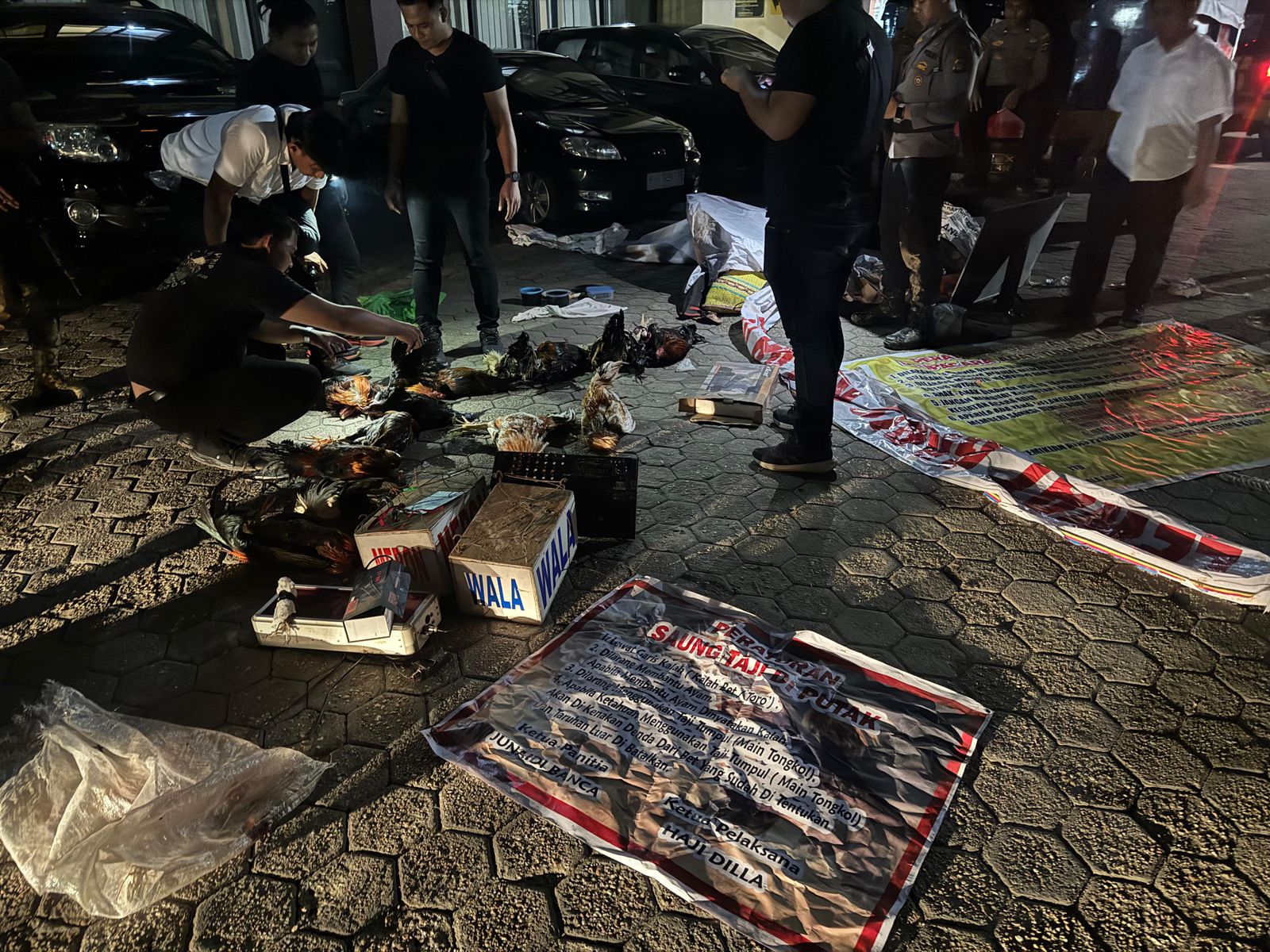 Gerebek Judi Sabung Ayam di Loa Janan, Polres Kukar Amankan 17 Orang