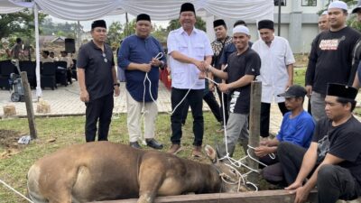 Sekretariat DPRD Kaltim Gelar Sholat Ied dan Kurban di Hari Raya Idul Adha 1446 H