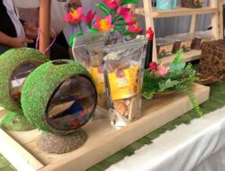 Kecamatan Loa Janan Tampilkan Berbagai Produk Olahan dari Buah Kelapa