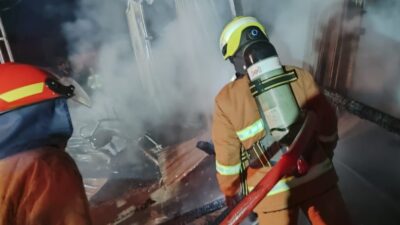 Ruko Sembako di Tenggarong Seberang Dilalap Si Jago Merah, Kerugian Capai Miliaran Rupiah