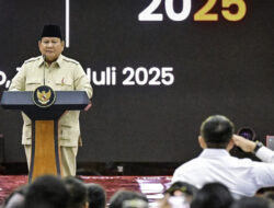 Prabowo Klaim Angka Pengangguran dan Kemiskinan Indonesia Turun