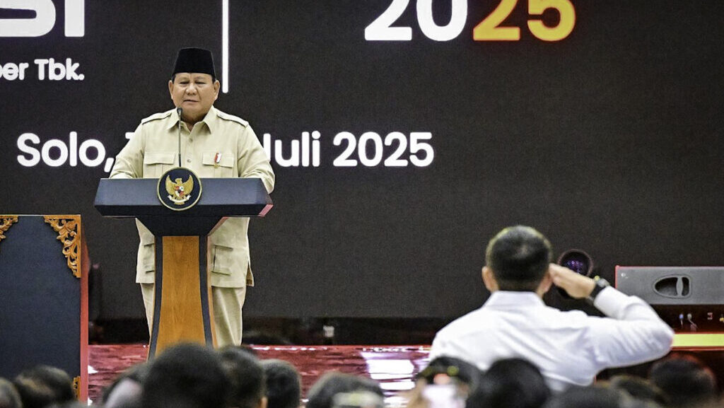 Klaim Investasi Tembus Target, Prabowo Sebut Angka Kemiskinan Indonesia Turun