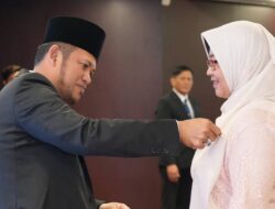 99 ASN Pemprov Kaltim Terima Satyalancana Karya Satya di HUT Ke-80 Kemerdekaan RI