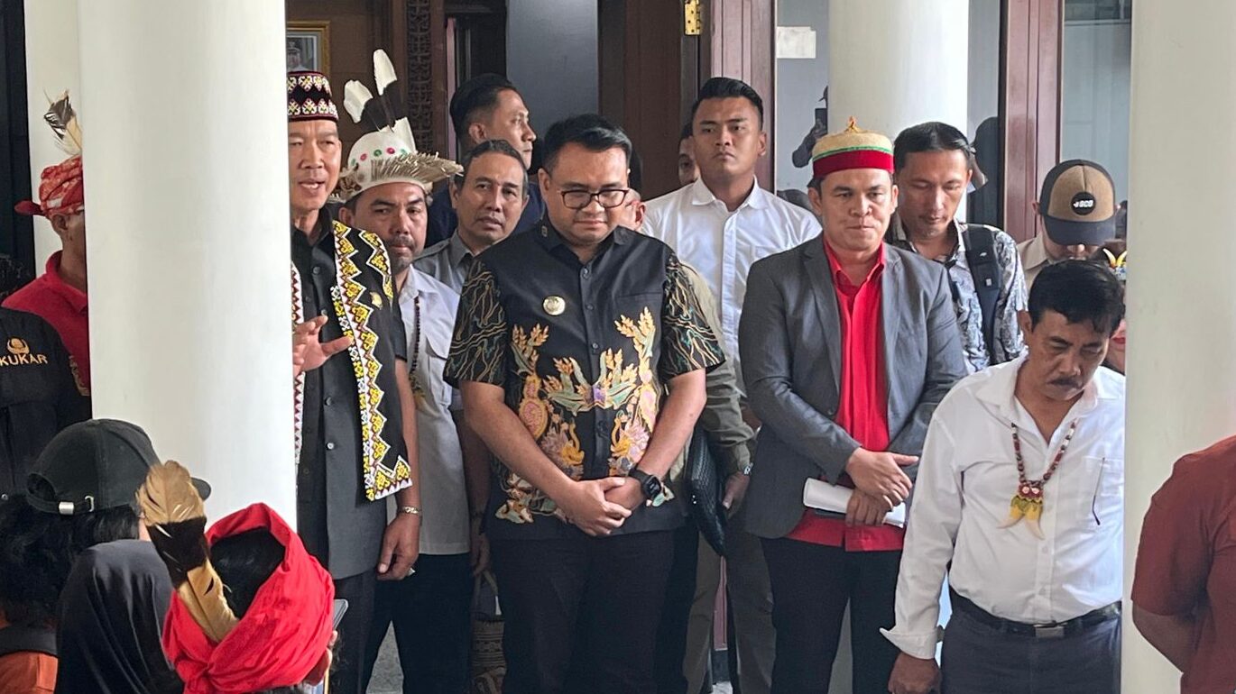 Bupati Kukar Bentuk Tim Khusus Usai Terima Aduan Warga Soal Dugaan Sengketa Lahan