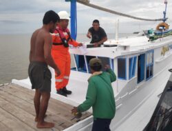 Pekerja PHM Selamatkan Nelayan Nyaris Karam di Perairan Senipah