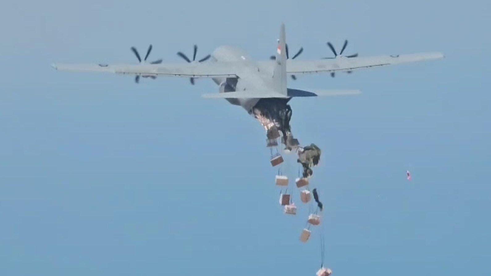 Lewat Udara, Indonesia Kembali Kirimkan Bantuan untuk Palestina Tahap II