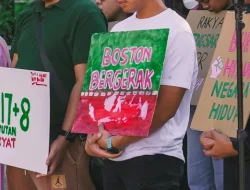 WNI di Boston Gelar Aksi Solidaritas, Dukung Tuntutan Rakyat 17+8