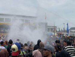 Prosesi Ngulur Naga dan Belimbur Jadi Puncak Sakral Erau Adat Kutai