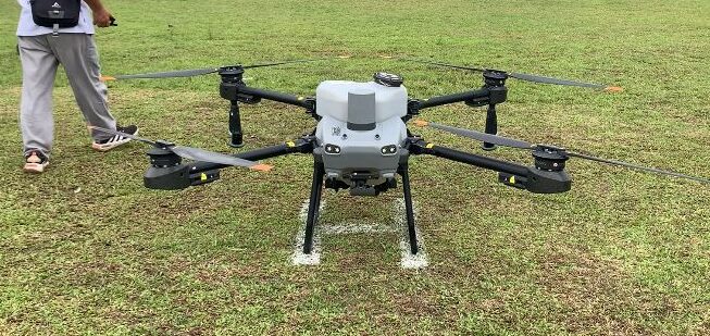 Distanak Kukar Targetkan Produktivitas Padi Naik Lewat Teknologi Drone dan Sistem LEISA