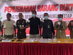 Didominasi Kasus Narkoba, Kejari Kukar Musnahkan Puluhan Barang Bukti Pidana