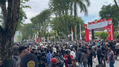 Demo di Balikpapan, Warga Protes Pajak dan Masalah Banjir
