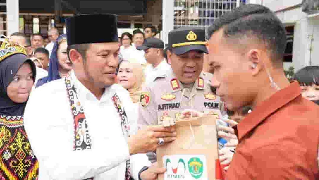 Lewat Program Jospol, Pemprov Kaltim Berikan Insentif untuk Para Guru Non-ASN