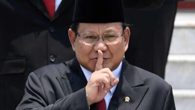 Prabowo Copot Sri Mulyani dari Menkeu, Reshuffle dan Lantik Lima Menteri Baru