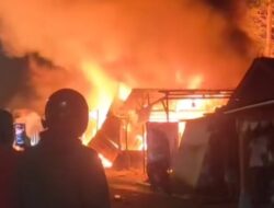 Kebakaran di Balikpapan Utara, 4 Kios Hangus Terbakar