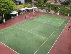 Dispora Kukar Maksimalkan Renovasi Lapangan Tenis Rondong Demang dengan Anggaran Terbatas