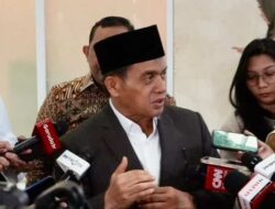 Viral Video Gus Elham Cium Anak Perempuan, Wamenag: Tidak Pantas!