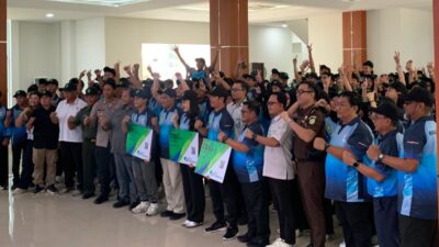 Pemkab Kukar Lepas Ratusan Atlet Pelajar Bertanding ke Popda Kaltim 2025