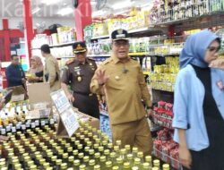 Sidak Pangan Jelang Nataru, Pemkot Balikpapan Pastikan Produk Aman di Swalayan