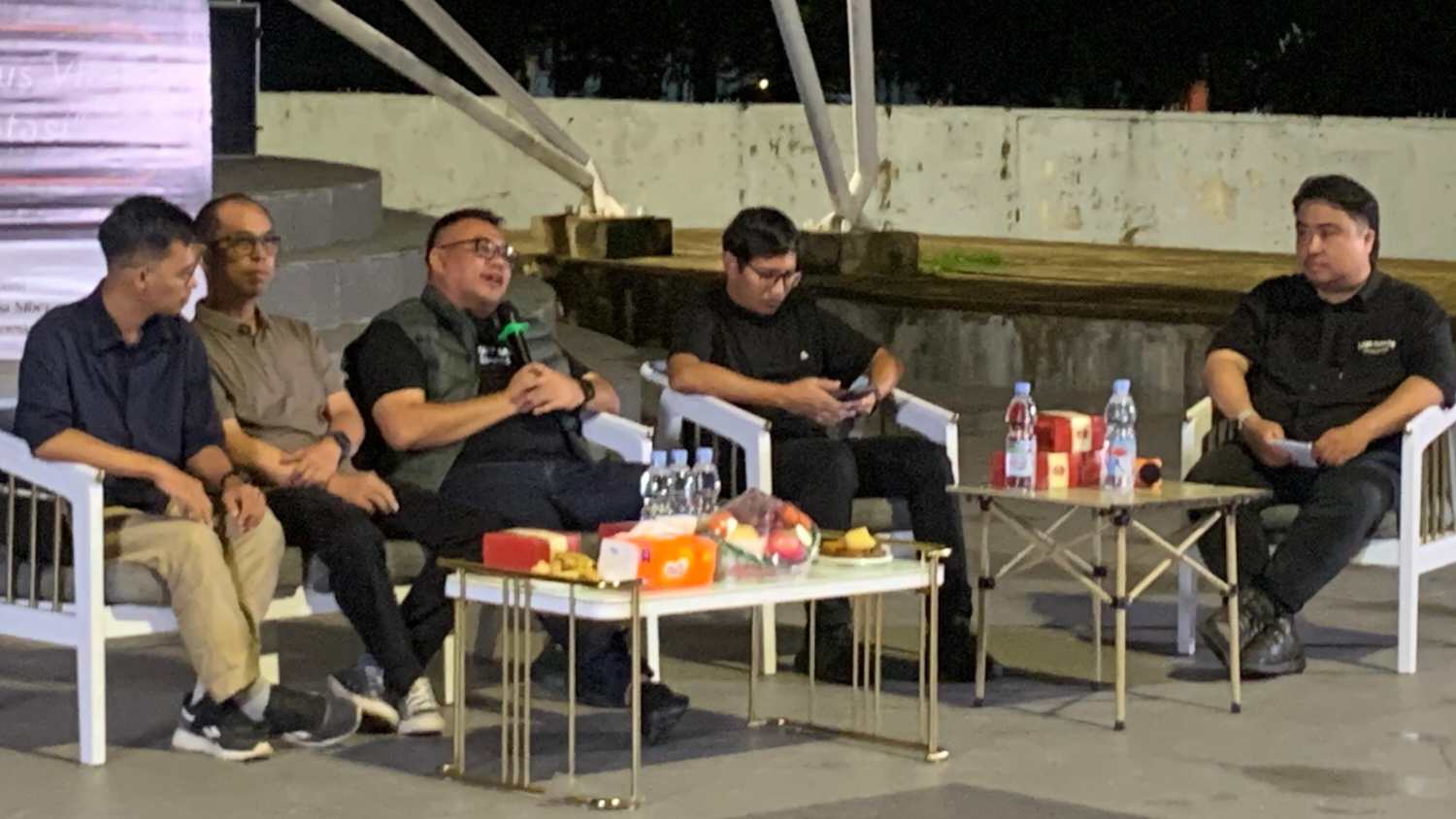 Diskusi KODAK di Tenggarong Soroti Peran Media Profesional di Tengah Arus Informasi Viral