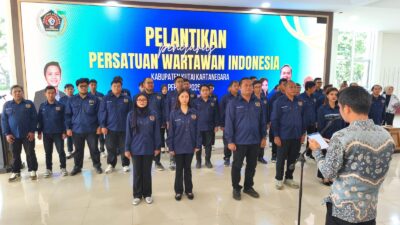 Pengurus PWI Kukar Periode 2025–2028 Dilantik, Dapat Pesan Pentingnya Reputasi Wartawan