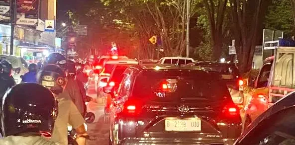Volume Kendaraan Arus Balik di Samarinda Alami Peningkatan Signifikan