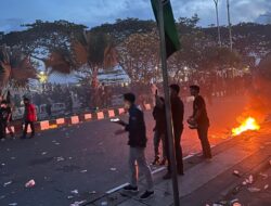 Empat Jurnalis Alami Intimidasi saat Aksi di Kantor Gubernur Kaltim