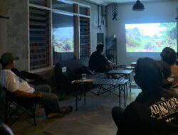 Nobar “Pesta Babi” di Tenggarong, Komunitas Pelem Indie Dorong Masyarakat Lebih Kritis