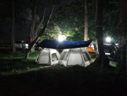 Libur Iduladha, Wisata Camping di Pantai Tanah Merah Ramai Diserbu Pengunjung