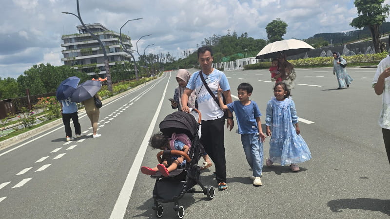 Ramai Dikunjungi Warga, Kawasan IKN Jadi Destinasi Wisata Saat Libur Iduladha