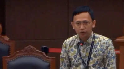Jeritan Guru Bingung Melapor ke Mana: Polisi, TNI, hingga DPR Punya Dapur MBG