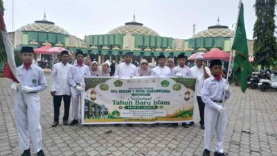 Ribuan Pelajar Madrasah Semarakkan Pawai 1 Muharam di Tenggarong