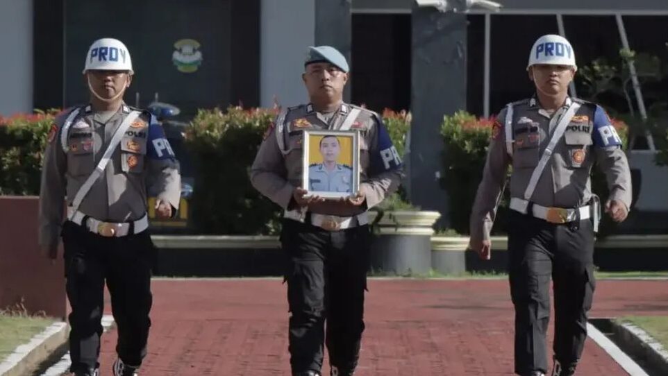 Terlibat Penipuan dan Judi Online, Anggota Polres Kukar Dipecat dari Kepolisian