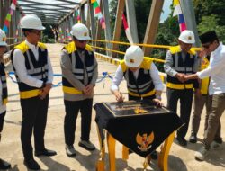 Pemkab Paser Resmikan Jembatan Sei Kasungai