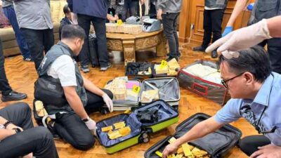Polri Tetapkan Mantan Jampidsus Febrie Adriansyah Tersangka Pencucian Uang