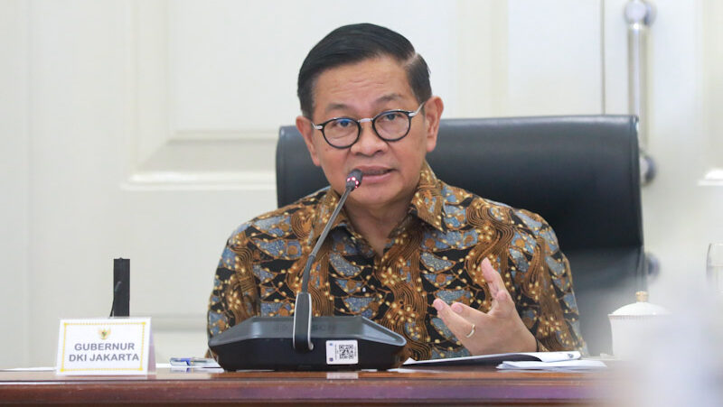 Gubernur DKI Jakarta Tegaskan Sopir Alphard yang Maki Satpam Harus Dapat Sanksi